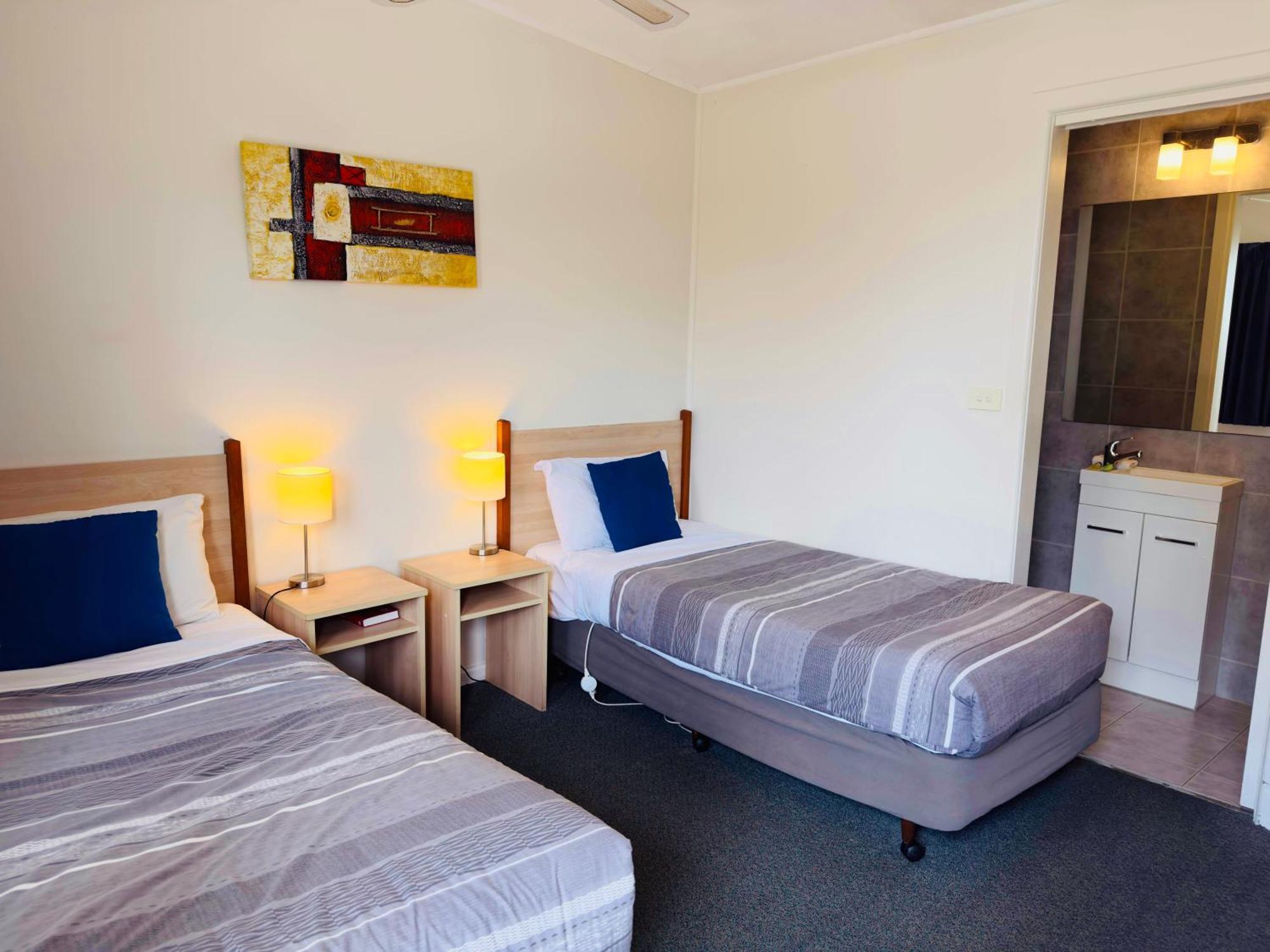 אפולו ביי Beachcomber Motel & Apartments מראה חיצוני תמונה