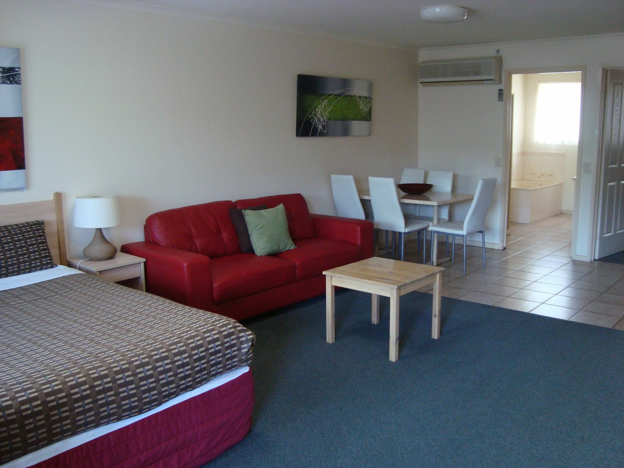 אפולו ביי Beachcomber Motel & Apartments מראה חיצוני תמונה
