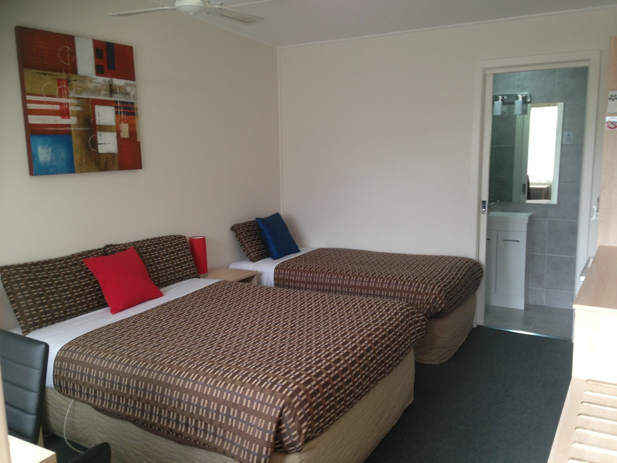 אפולו ביי Beachcomber Motel & Apartments מראה חיצוני תמונה